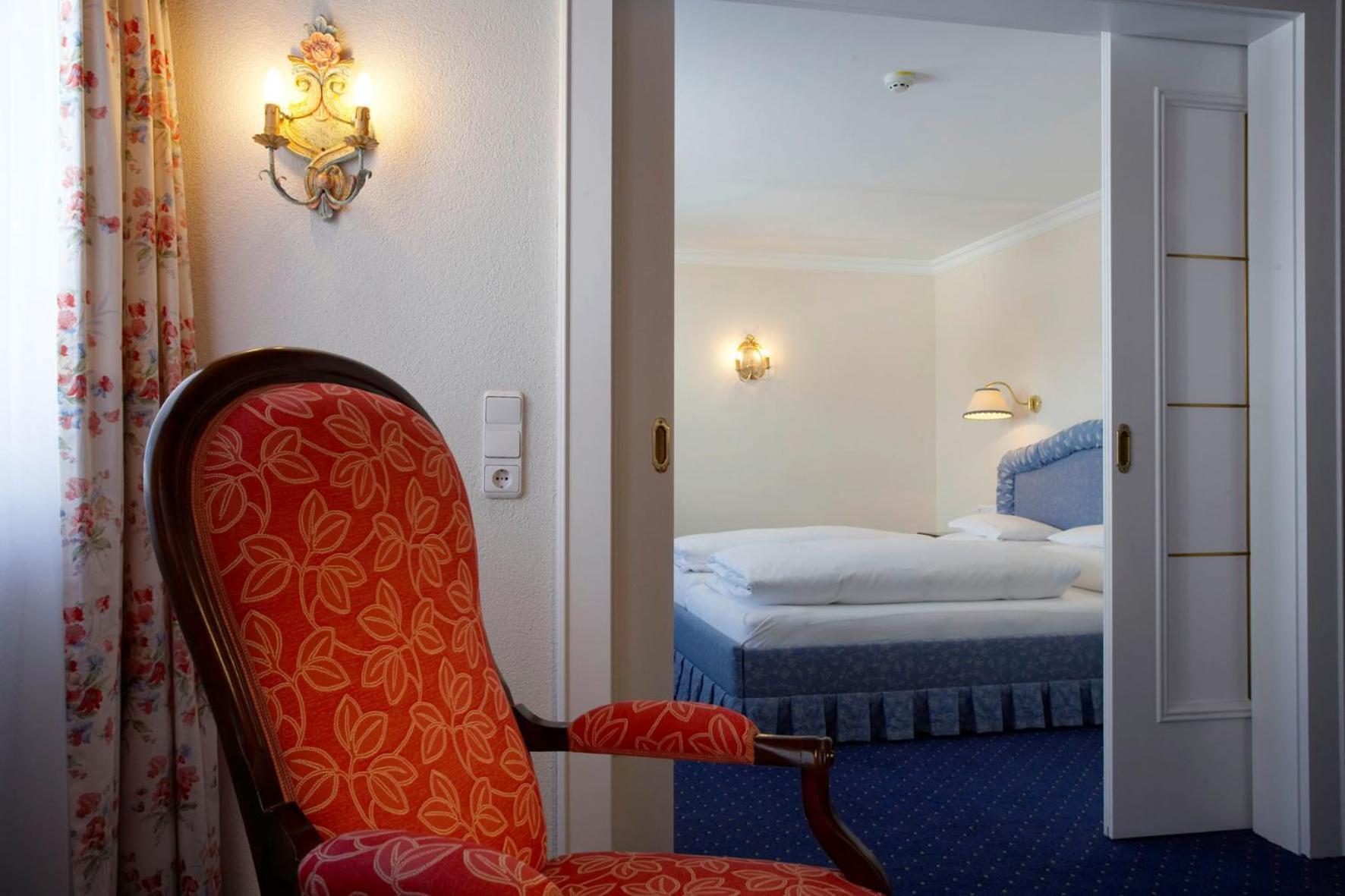 Hotel Hirlanda Zürs 외부 사진