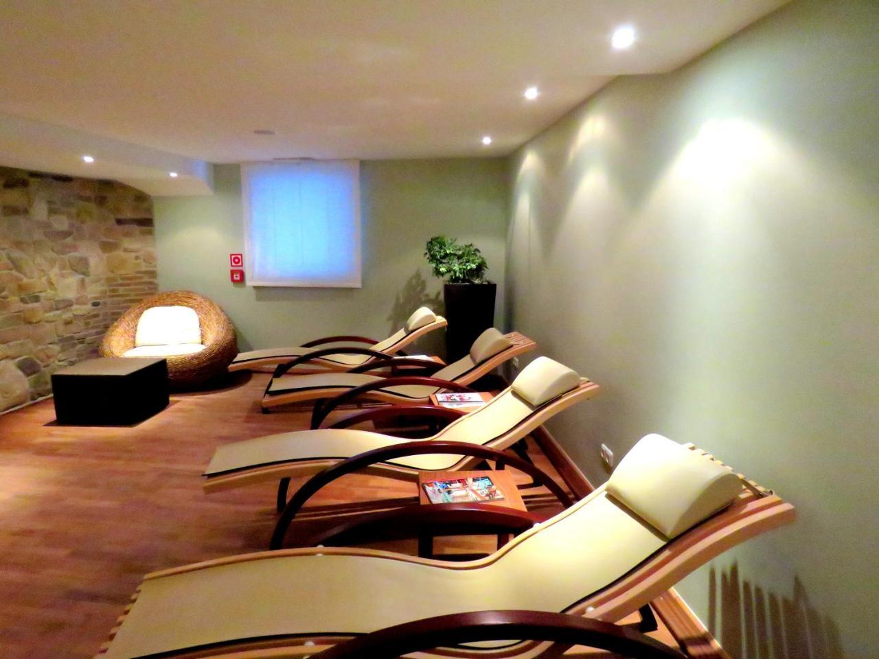 Hotel Hirlanda Zürs 외부 사진